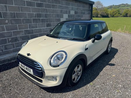 MINI HATCH 1.5 Cooper Auto Euro 6 (s/s) 3dr